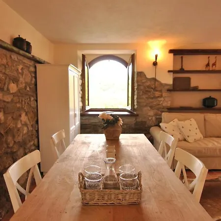 Casale Delle Farfalle * Tornolo