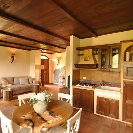 Apartment Casale Delle Farfalle *